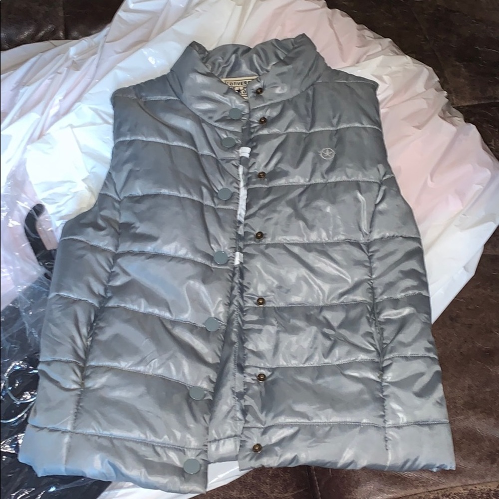 vest